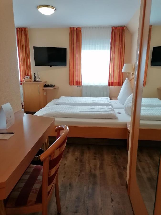 Landgasthof Niebler Adelsdorf Luaran gambar