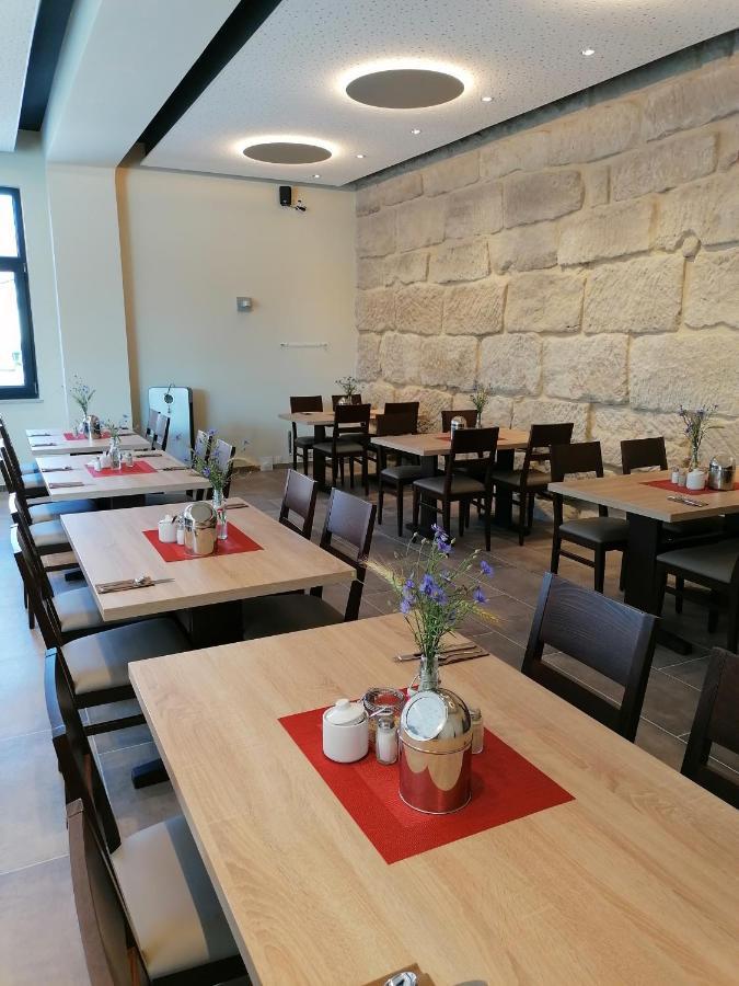 Landgasthof Niebler Adelsdorf Luaran gambar