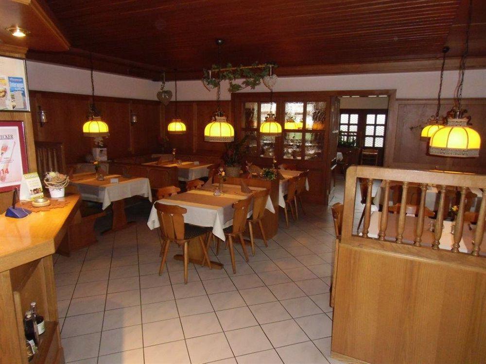 Landgasthof Niebler Adelsdorf Luaran gambar